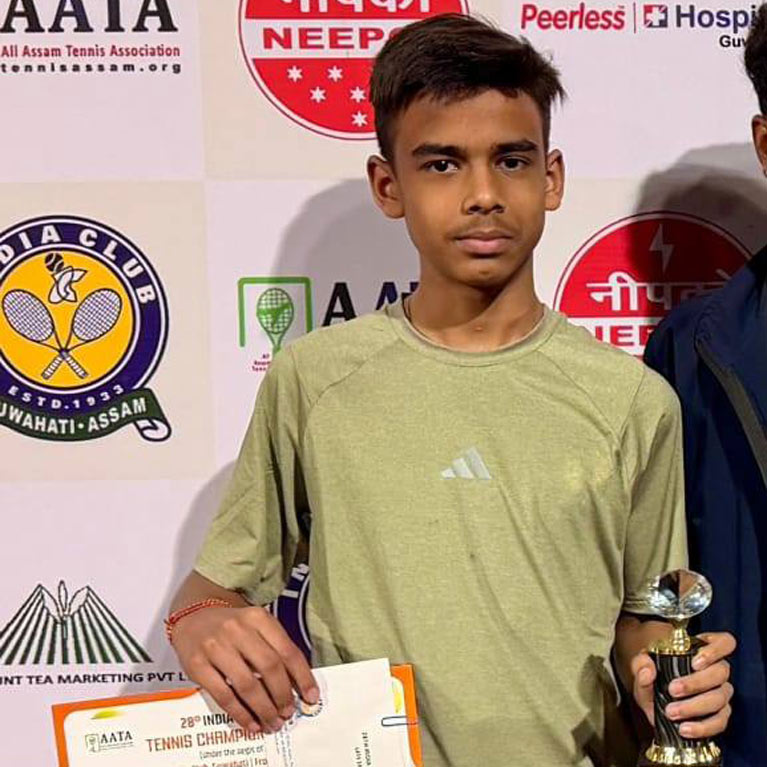 Pride of RGS: Vivan Pansari Excels in National Tennis Championship